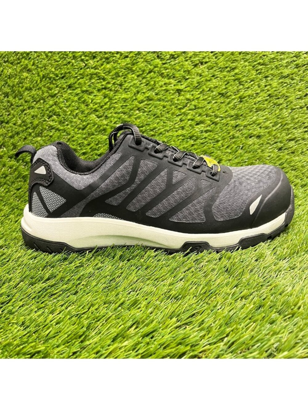 Nautilus Velocity SD-10 Mens Size 8 Gray Black Carbon Toe Safety Work Shoes
